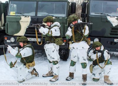 У Віцебскай вобласці пачаўся прызыў на тэрміновую службу, афіцэраў запасу і праводзяцца вучэнні войскаў